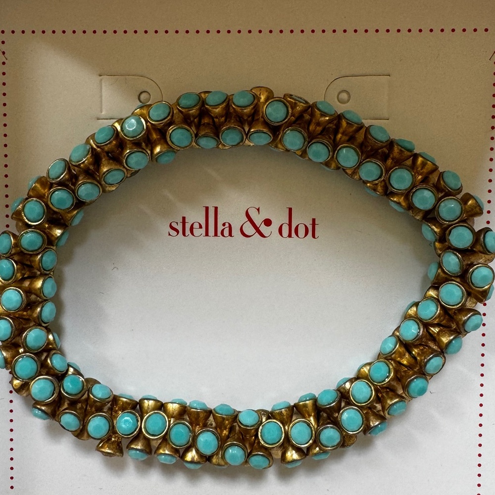 Stella and Dot Vintage Twist Turquoise Bracelet- New in Box